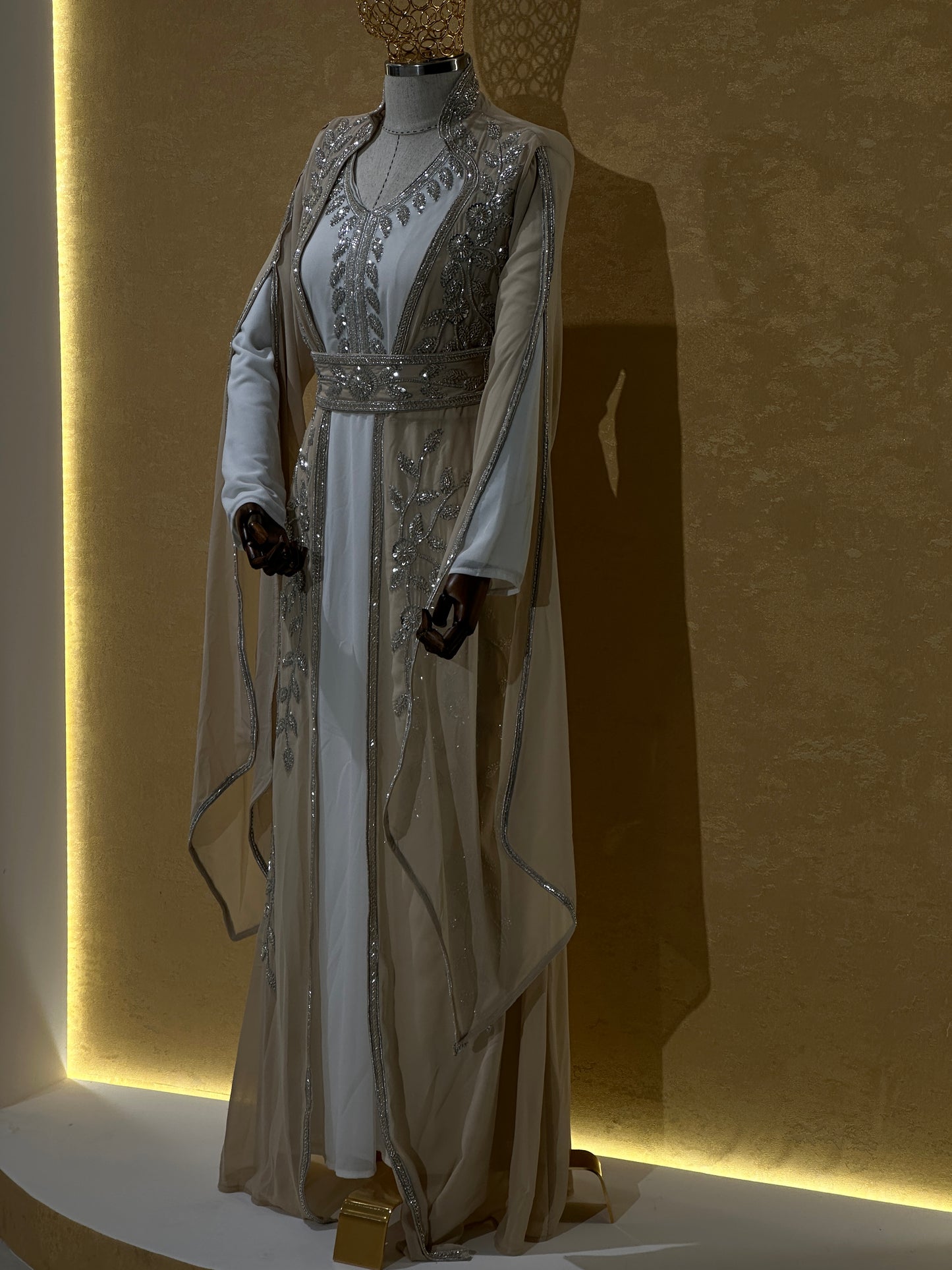 Kaftan beige