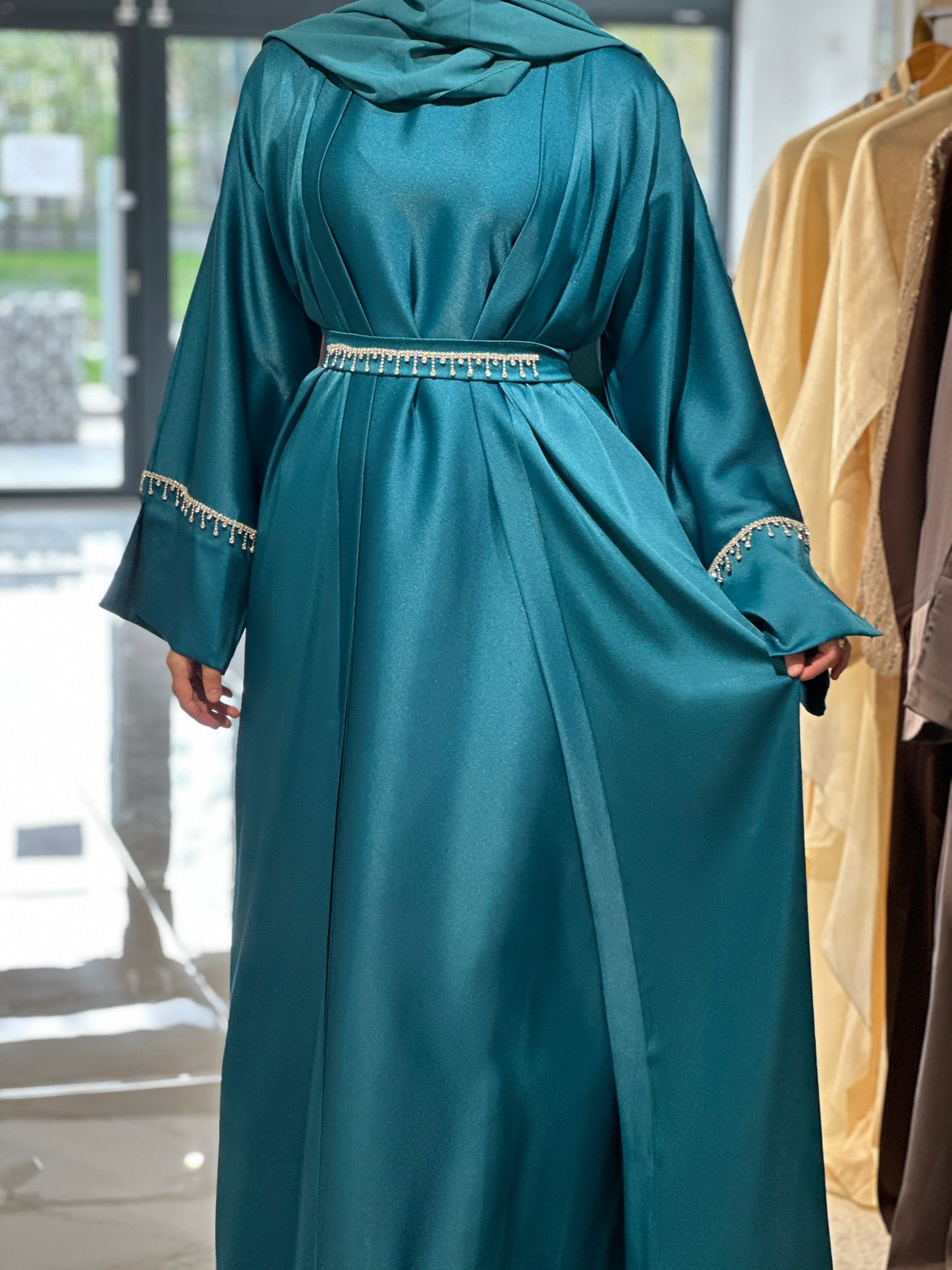 Milad set