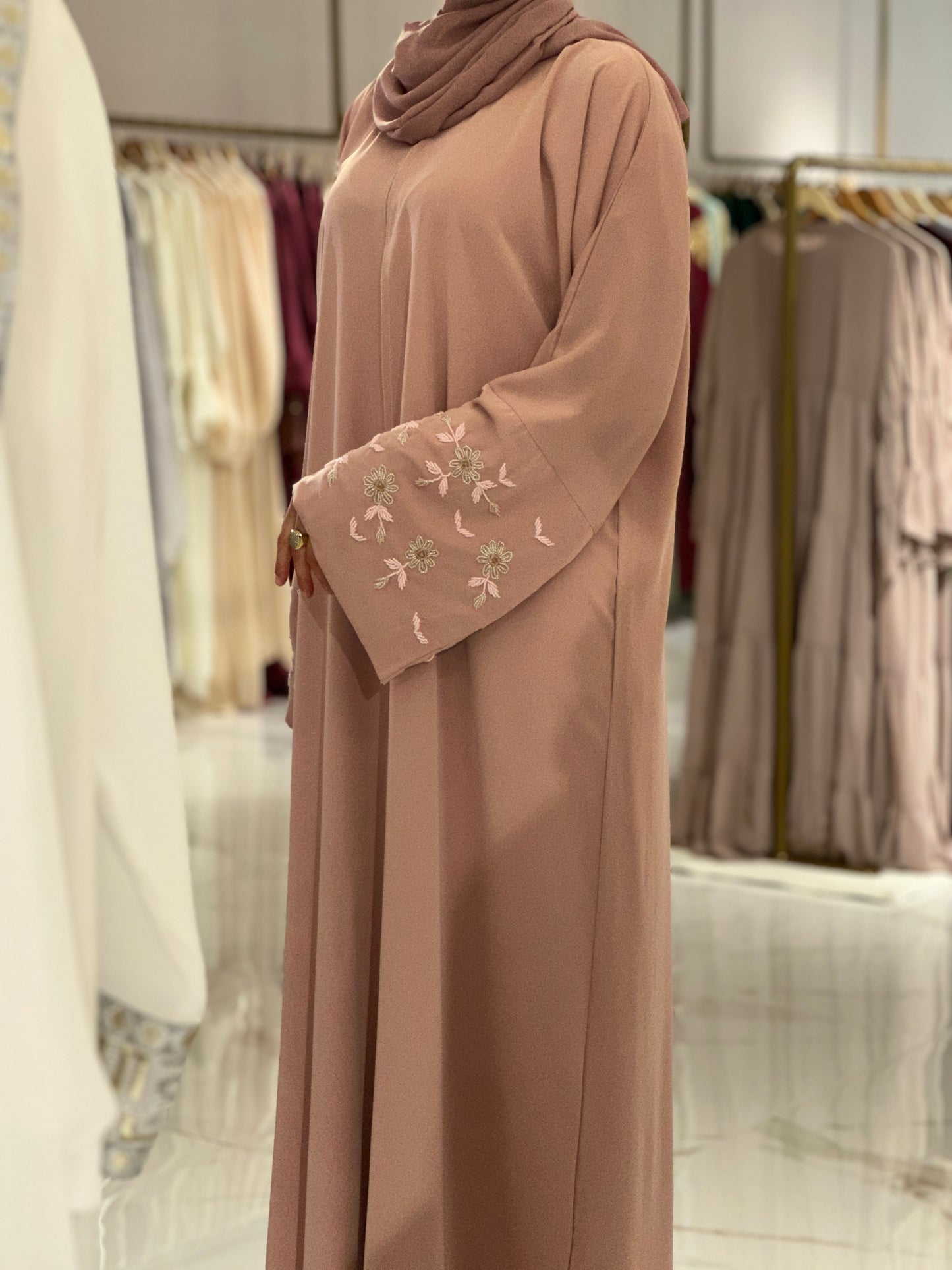 Warda Roza
