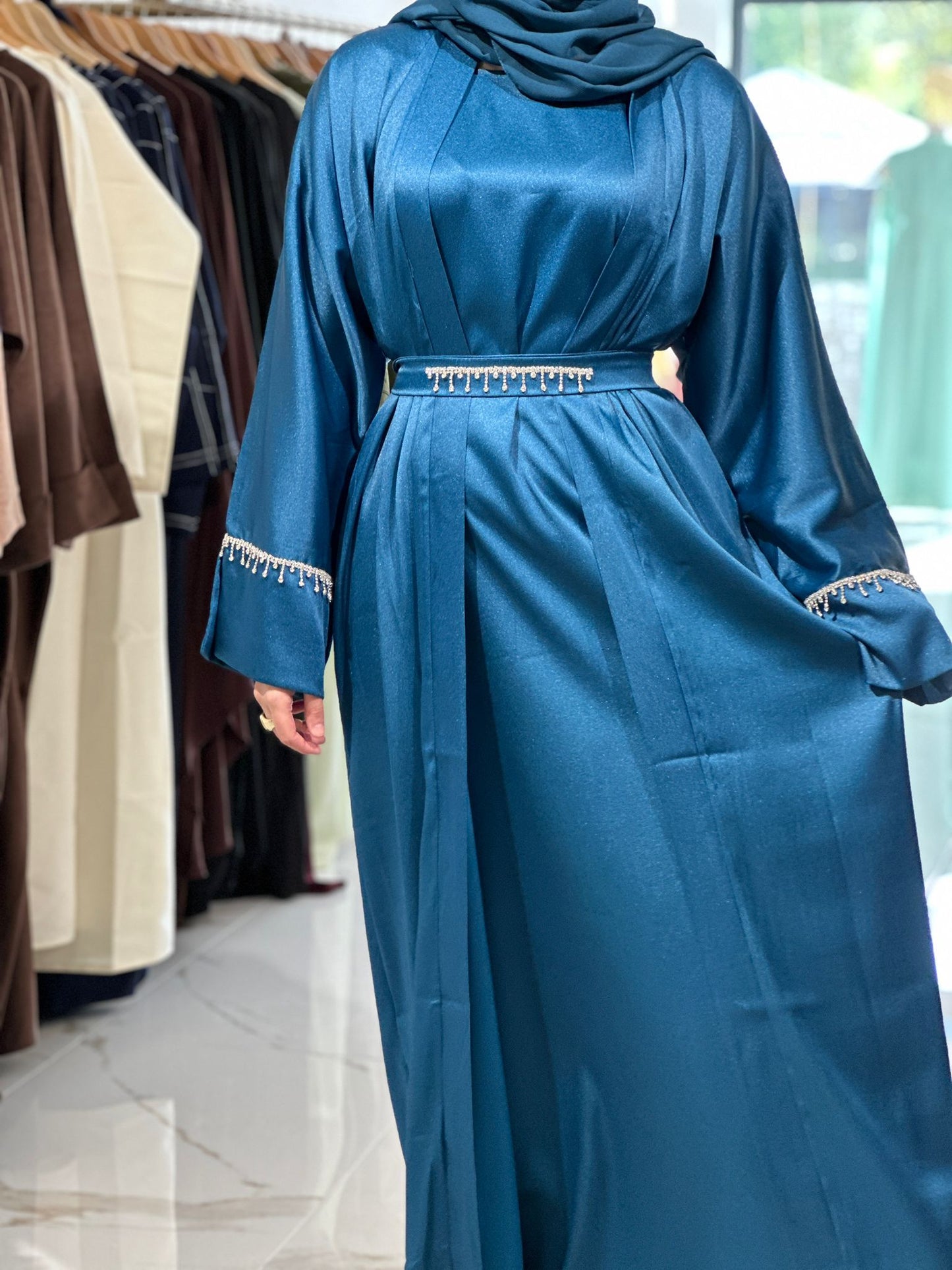 Milad set