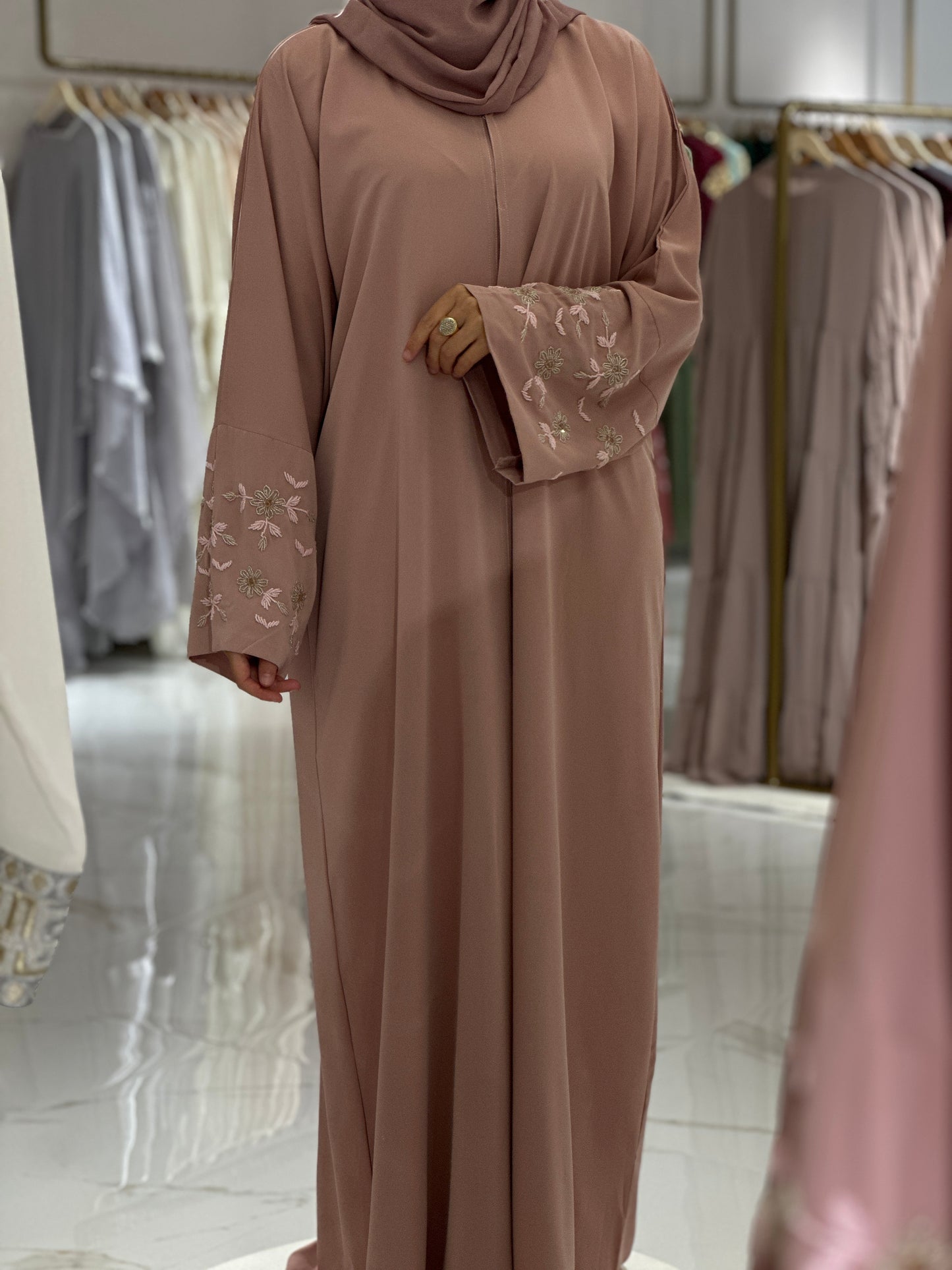 Warda Roza