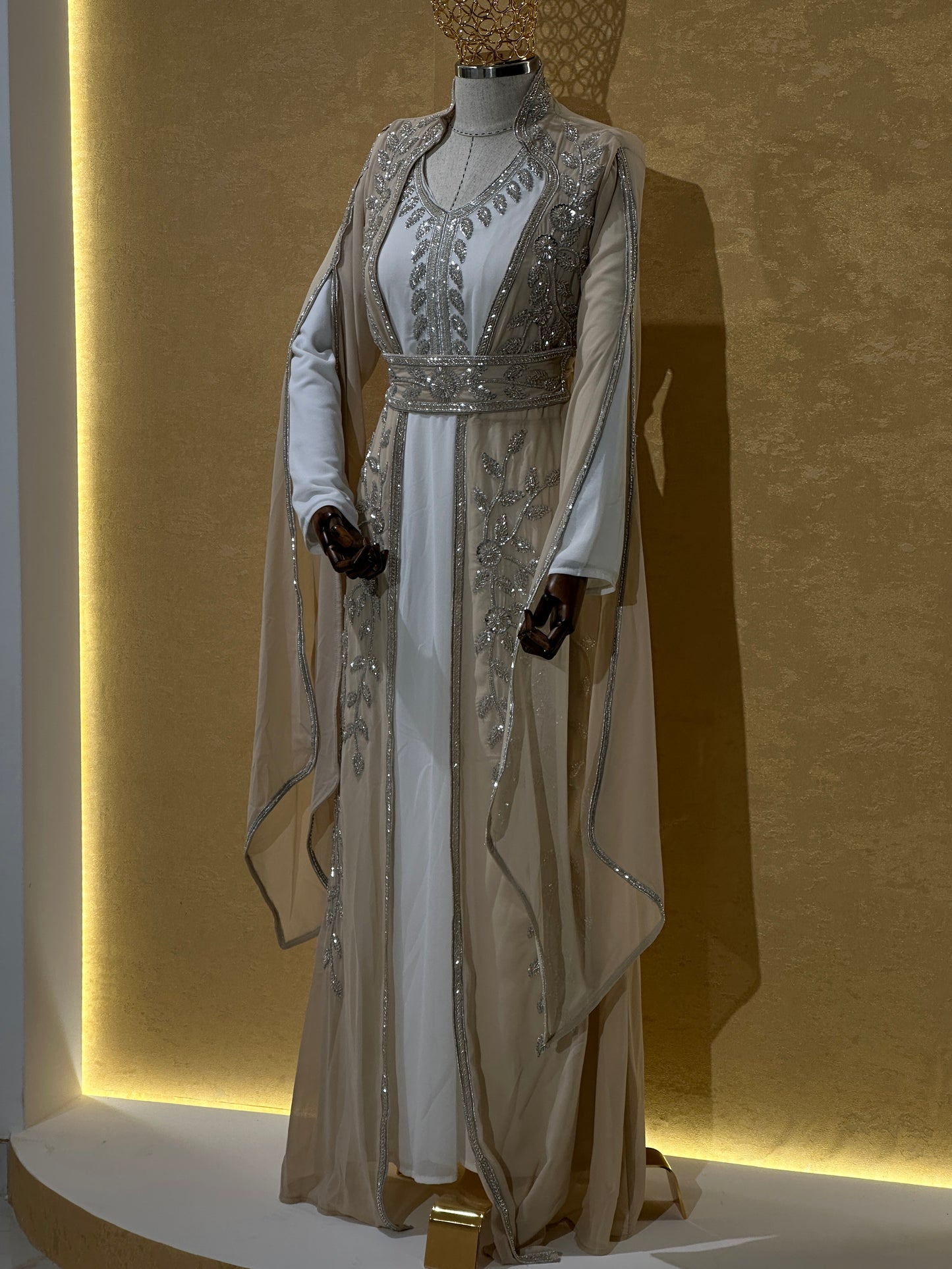 Kaftan beige