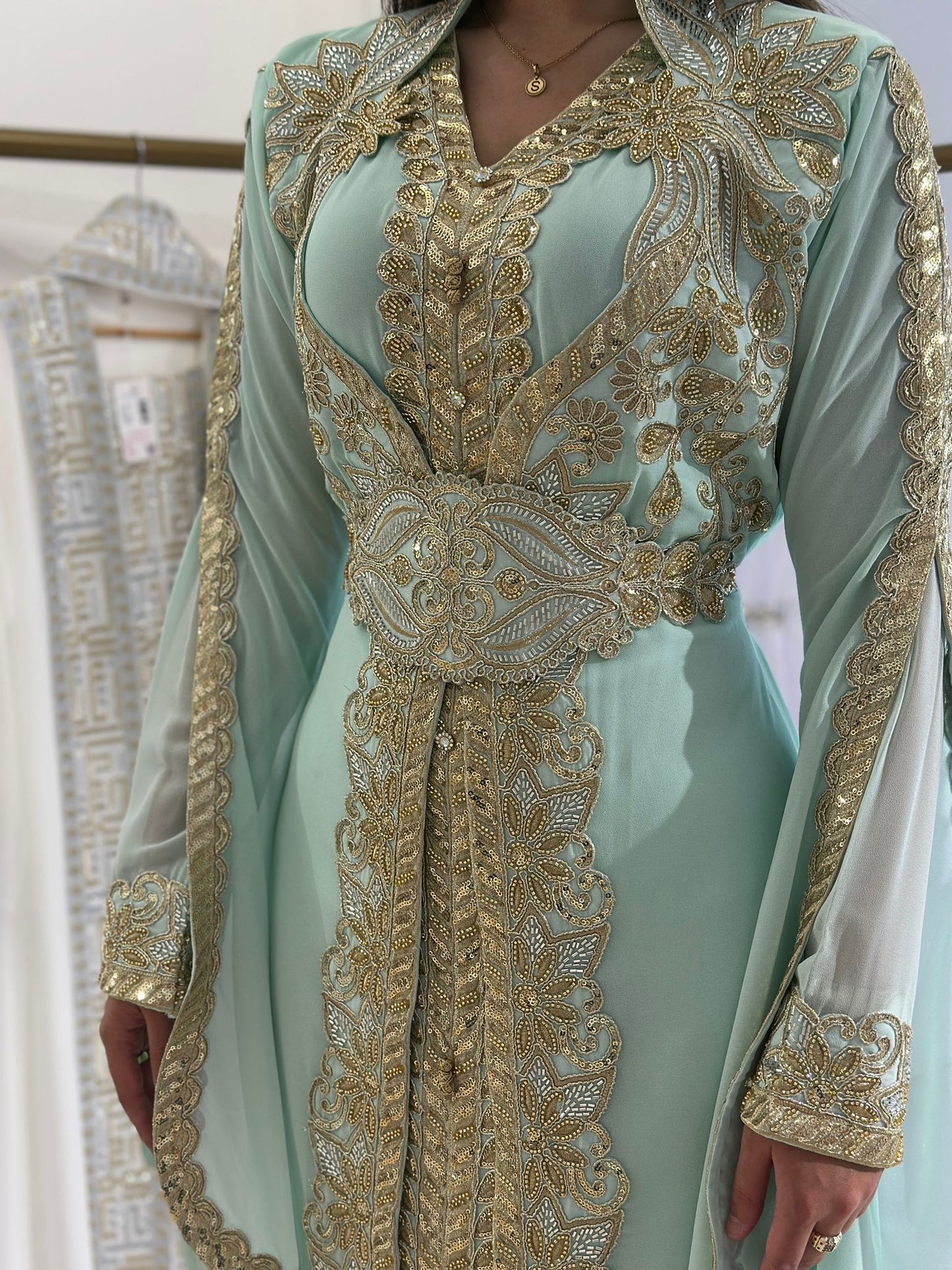 Tirkizni unikatan kaftan
